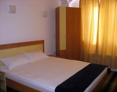 Hotel Plus (Craiova, Romania)
