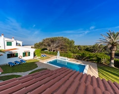 Otel Apartamentos Arenal Playa Menorca (Es Mercadal, İspanya)