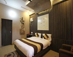 Khách sạn OYO 4752 Hotel Alpine (Haridwar, Ấn Độ)