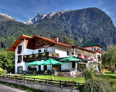 Khách sạn Stecher (Oetz, Áo)