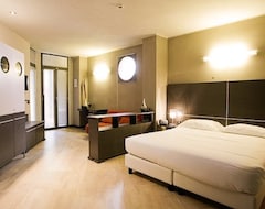 Khách sạn Select Executive Residence (Florence, Ý)