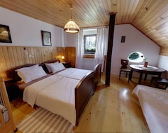 Hotel Farm Stay Grofija (Muljava, Slovenia)