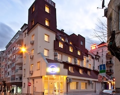 Khách sạn Hotel Cheap (Sofia, Bun-ga-ri)