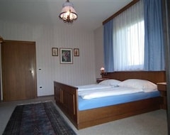 Khách sạn Helmut Koffler (Faak am See, Áo)