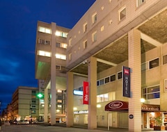 Hotelli ibis Lorient Centre Gare (Lorient, Ranska)