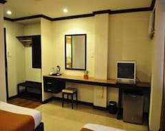 Hotel O (Bacolod City, Philippines)