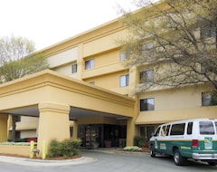 Hotel Quality Inn & Suites Raleigh Durham Airport (Raleigh, USA)