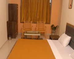 Khách sạn Ronak Royal (Porbandar, Ấn Độ)