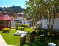 Khách sạn Campestre La Vega Inn (La Vega, Colombia)