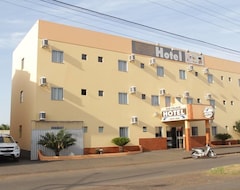 Khách sạn Flip Palace Hotel (Buriti Alegre, Brazil)