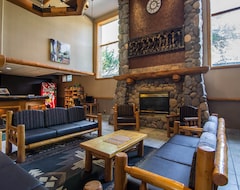 Hotel Chateau Canmore (Canmore, Canada)