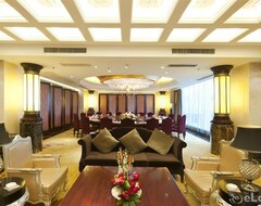 Shuiyi Baiqing Hotel (Heze, Kina)