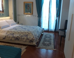 Hotel Garda 4U (Desenzano del Garda, Italy)