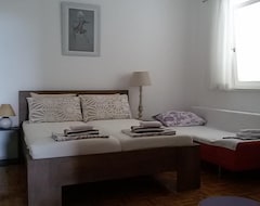 Koko talo/asunto Apartment Hana (Crikvenica, Kroatia)