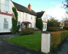 Hotel The Beaumont (Louth, United Kingdom)
