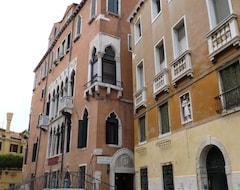 Hotel Palazzo Priuli (Venecia, Italia)