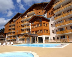Khách sạn Vacanceole - Residence La Turra (Valfréjus, Pháp)