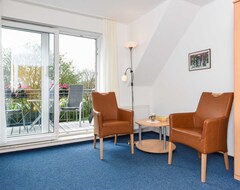 Double Room With Balcony Or Terrace - Double Room In The Hotel-pension Marlies (Neuharlingersiel, Germany)