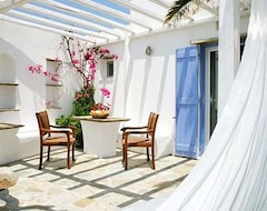 Golden Beach Hotel & Apartments (Tinos - Chora, Greece)