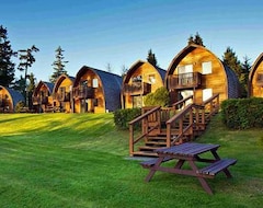 Khách sạn Ocean Village (Tofino, Canada)