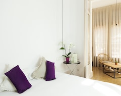 Bed & Breakfast La Casa Gran B&B (Barcelona, Spain)