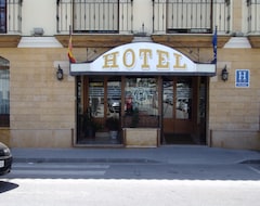 Hotel Playa del Carmen (Barbate, Spain)