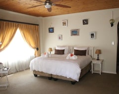 Otel Belle Vue Guesthouse (Schoemansville, Güney Afrika)
