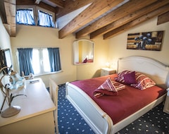 Hotelli Hotel Borgo dei Poeti Wellness Resort (Manerba del Garda, Italia)