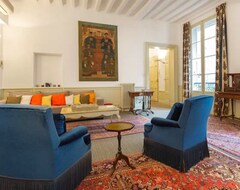 Koko talo/asunto Apartment Avignon Center 170M2, 3 Bedrooms, 2 Bathrooms, Wifi (Avignon, Ranska)