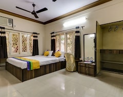 Hotel Treebo Trip Aakash (Aurangabad, India)