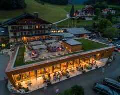 Landhotel Berau (St. Wolfgang, Austria)