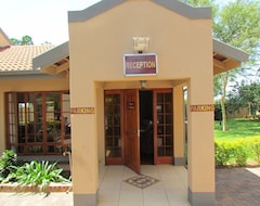 Hotel Utopia Guest House (Akasia, Sudáfrica)