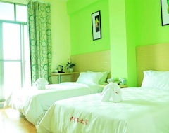 Hotel Sanya Fenxiang Home Economic (Sanya, China)
