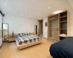 Toàn bộ căn nhà/căn hộ Duplex 160m² With Sauna & Piano (Antwerp, Bỉ)