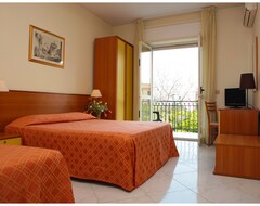 Hotel Iside (Pompei, Italy)