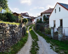 Toàn bộ căn nhà/căn hộ Chalupa U Nezarky (Nové Hrady, Cộng hòa Séc)