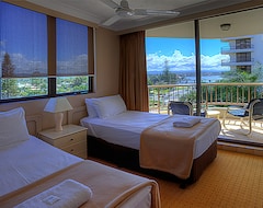 Hotel Aristocrat Apartments (Surfers Paradise, Australia)