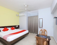 Khách sạn Hotel Sai Golden Rooms (Tirupati, Ấn Độ)