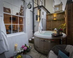 Harington's Hotel (Bath, United Kingdom)
