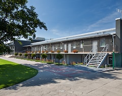Khách sạn 32 Motel (Gryfice, Ba Lan)