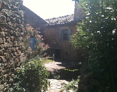Toàn bộ căn nhà/căn hộ Little House Cévenole Beaumont Village Of Character In Southern Ardèche (Beaumont, Pháp)
