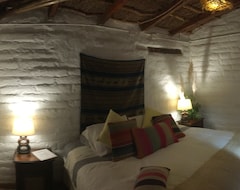 Khách sạn Atacama Lodge Rukazen (San Pedro de Atacama, Chile)