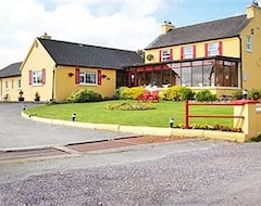 Otel Findus House (Macroom, İrlanda)