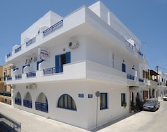 Khách sạn Hotel Zeus (Agios Georgios, Hy Lạp)