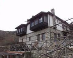 Pansiyon Feggaropetra Inn Magic Mountain House (Paleos Panteleimonas, Yunanistan)