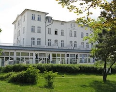 Khách sạn Hotel Am Leuchtturm (Rostock, Đức)