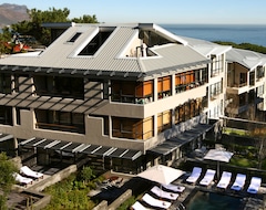 Khách sạn The Glen Apartments (Camps Bay, Nam Phi)