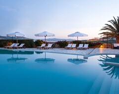 Khách sạn Paros Agnanti Resort (Parikia, Hy Lạp)