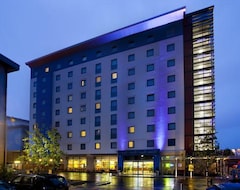 Khách sạn Hotel Holiday Inn Express Slough (Slough, Vương quốc Anh)