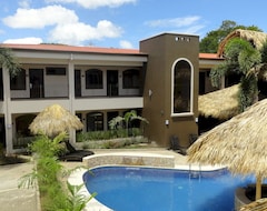 Khách sạn Colono Beach (Playa Hermosa, Costa Rica)